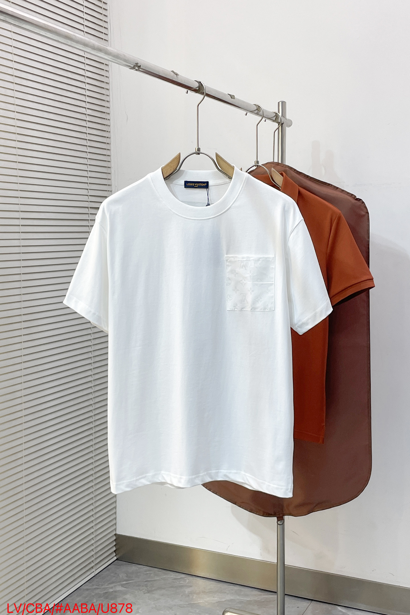 short sleeves